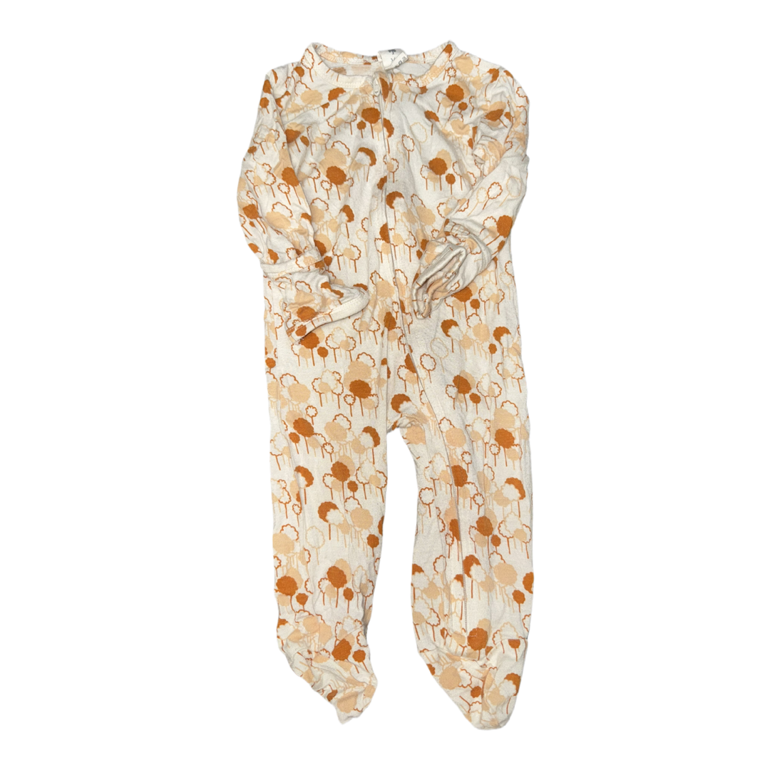 Sleeper by Kate Quinn size 3-6m