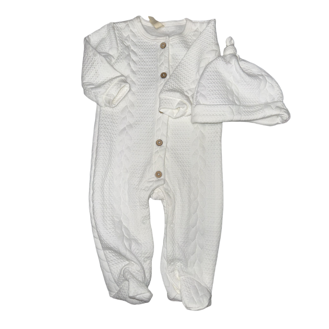 2 Piece sleeper set by Snug size 7.99