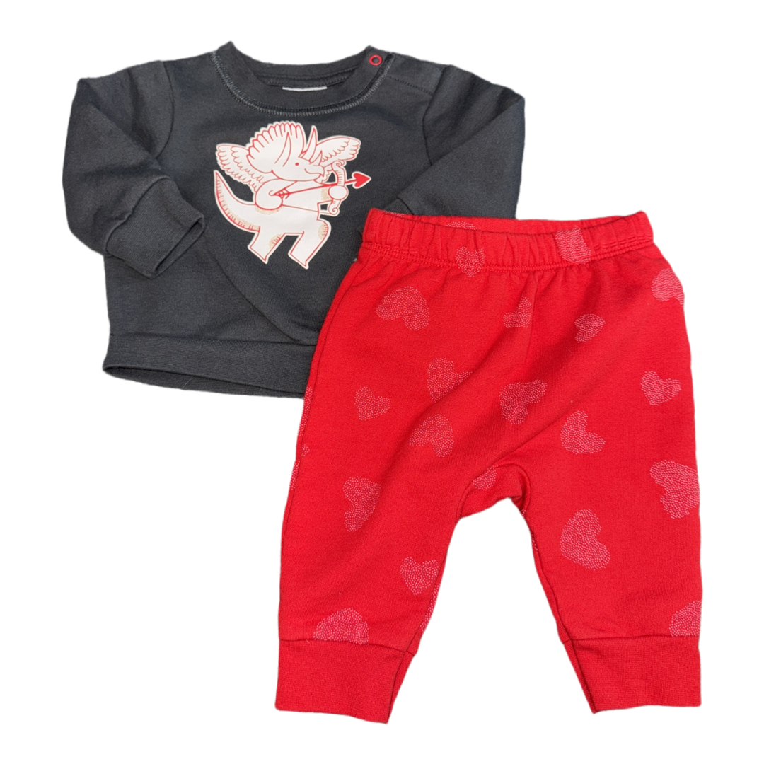 2 piece Valentine’s Day set size 0-3m