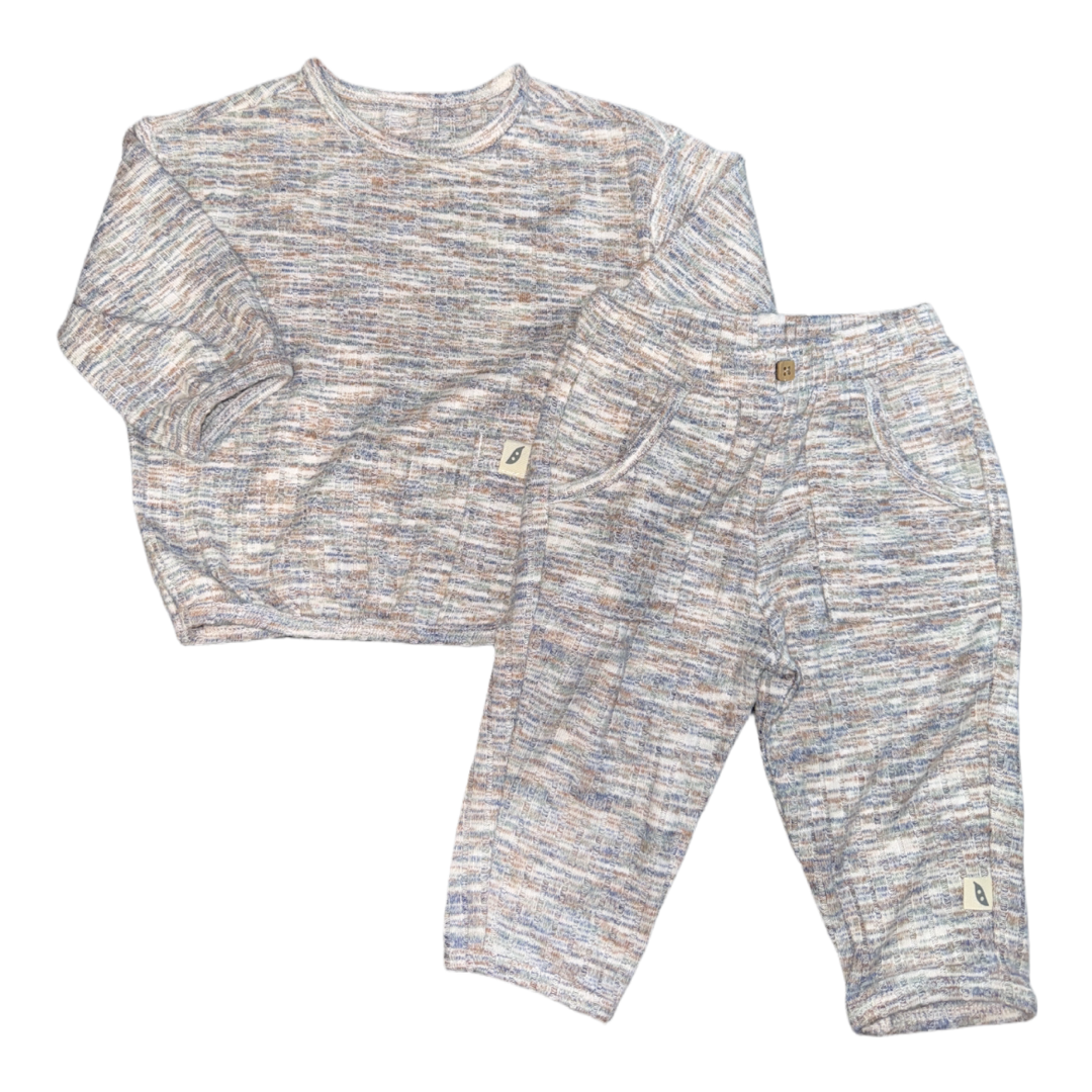 2 Piece set by Easy-Peasy size 3-6m