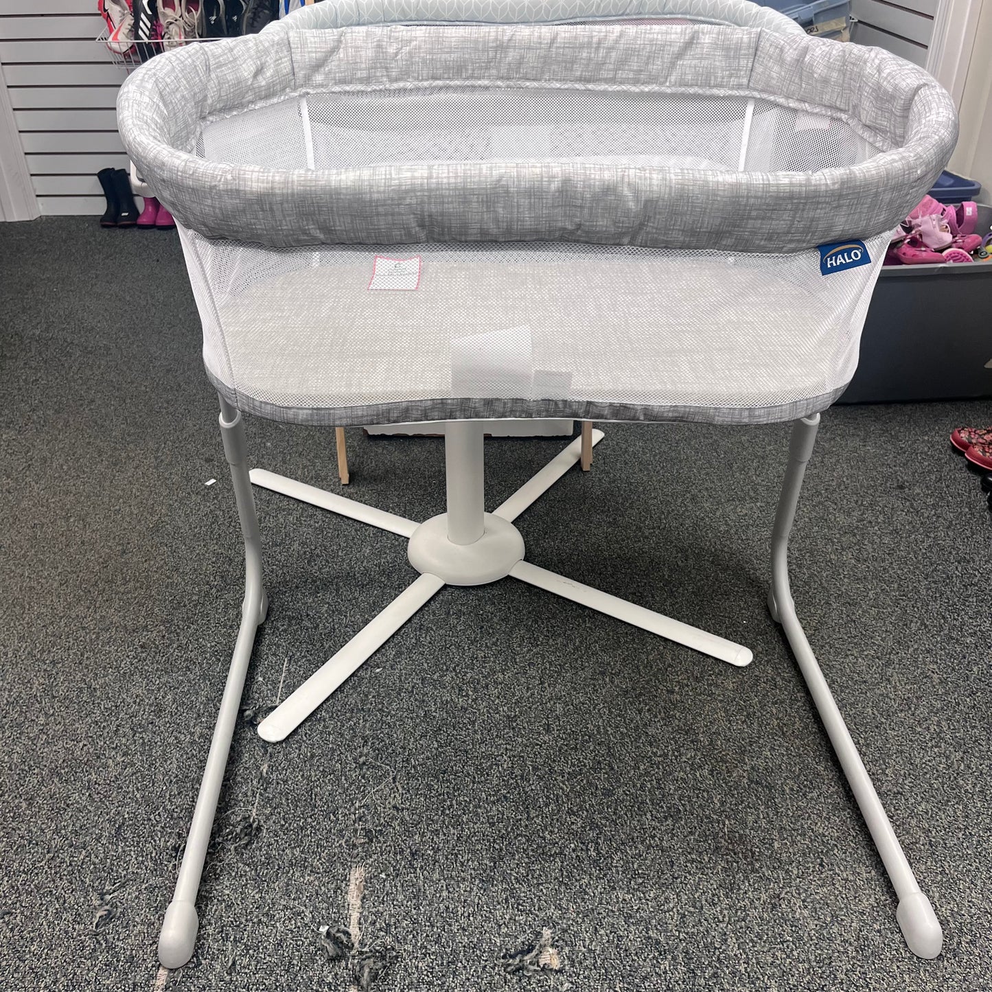 Halo flex bassinet