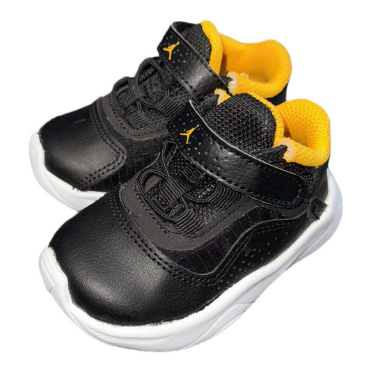 Nike Air Jordan 11 size 4c