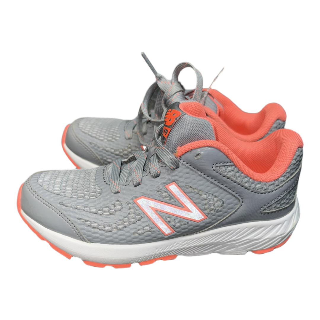 Sneakers by New Balance size 13