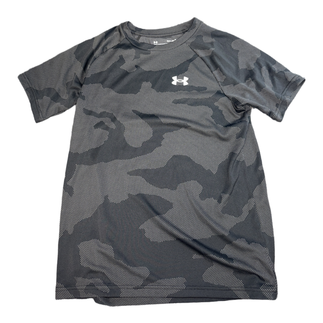 Short sleeve by Under Armour size 14-16