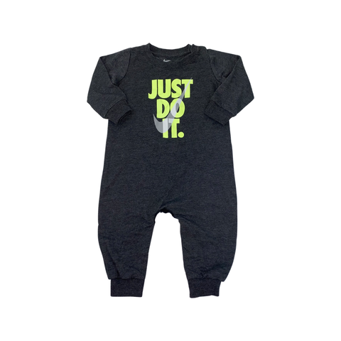 One piece outfit by Nike size 6m