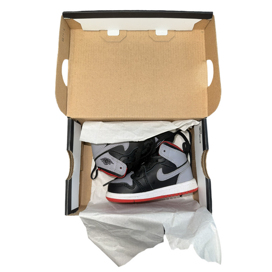 Jordan 1s size 5c