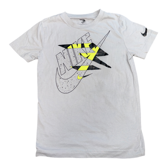 Short sleeve by Nike size 8-10