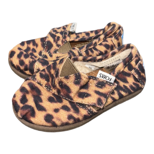 Tom’s size 5c