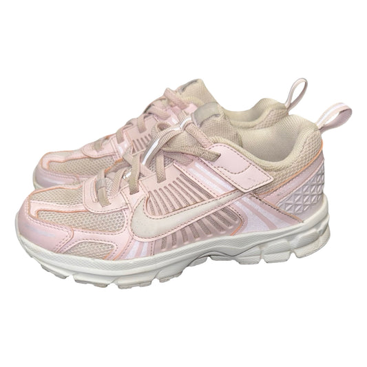 Sneakers by Nike size 2y