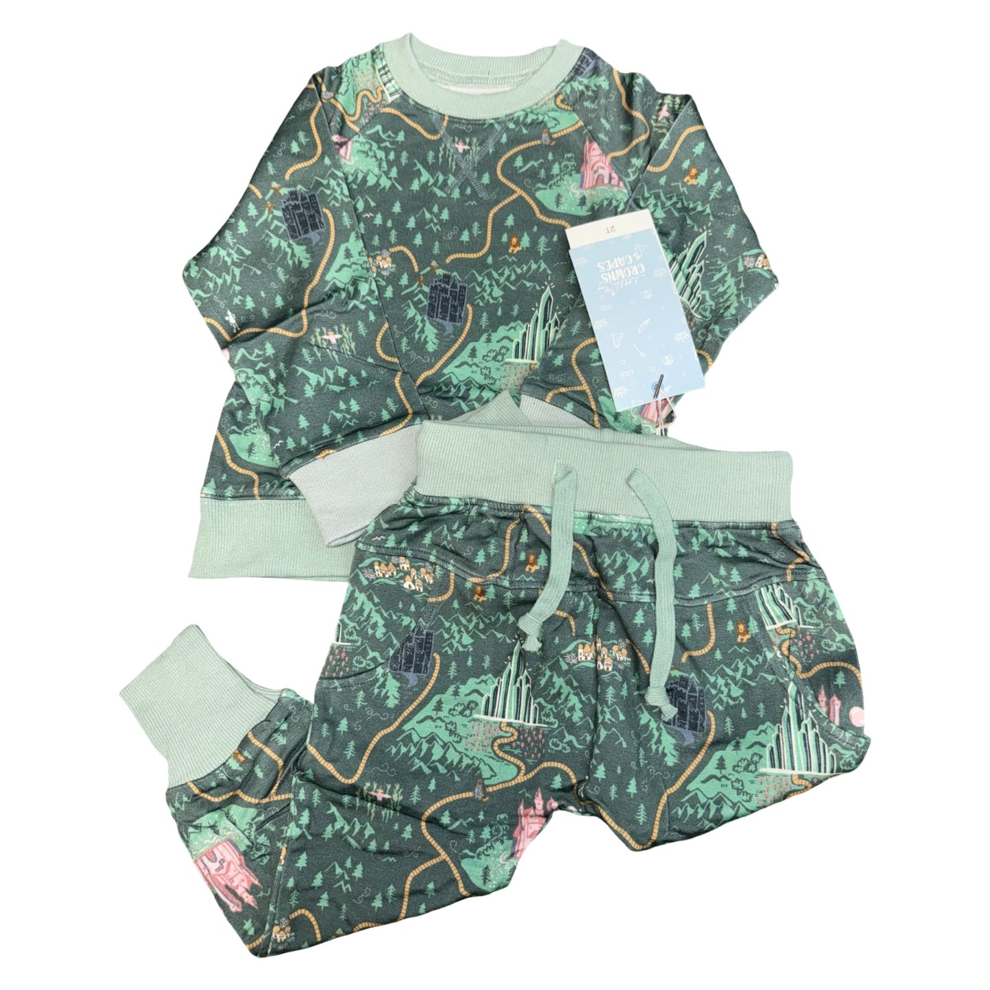 NWT 2 Piece set by Little Crowns & Capes size 2