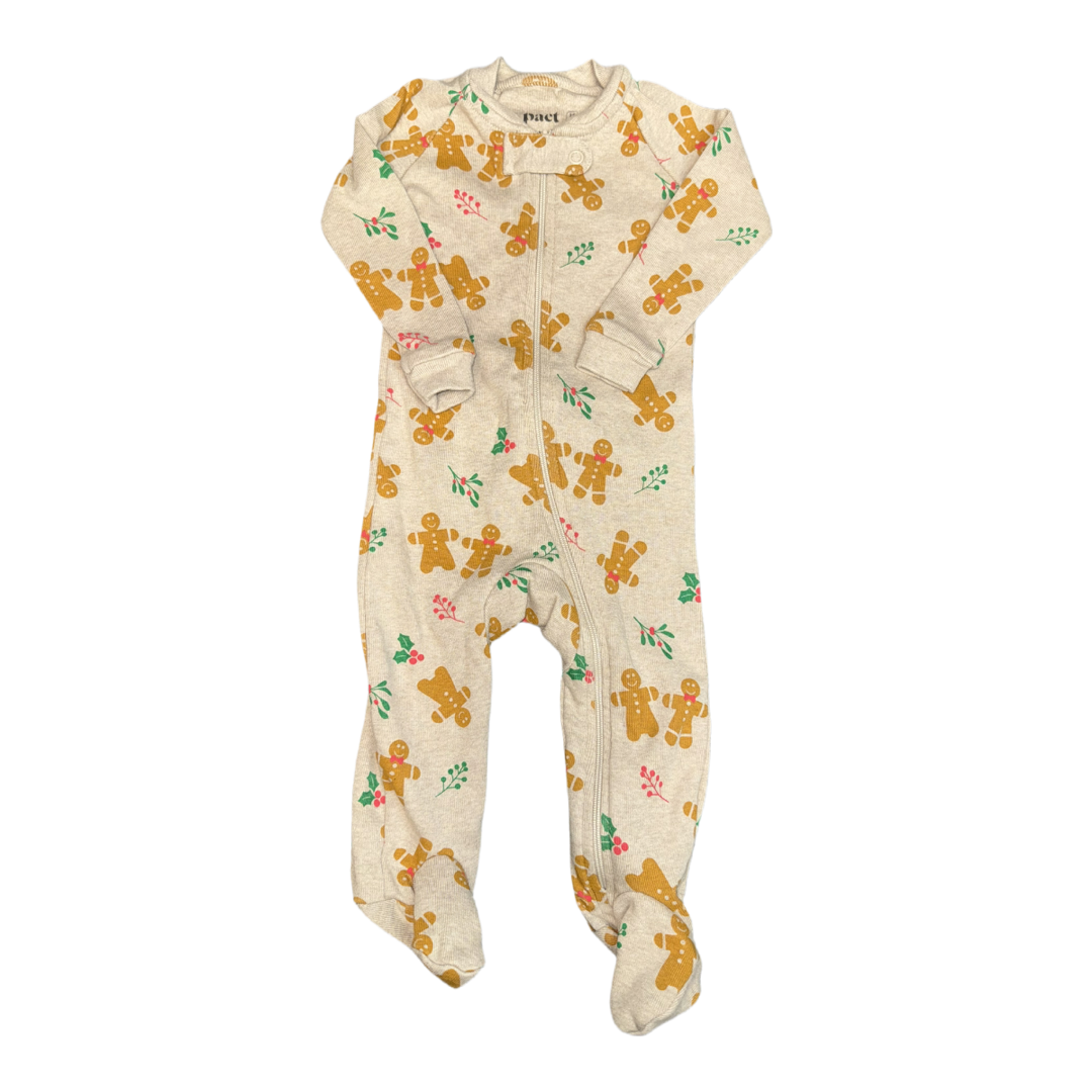 Holiday sleeper by Pact size 3-6m
