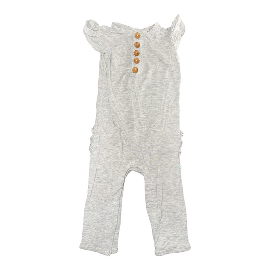 One piece by Posh Peanut size 18-24m