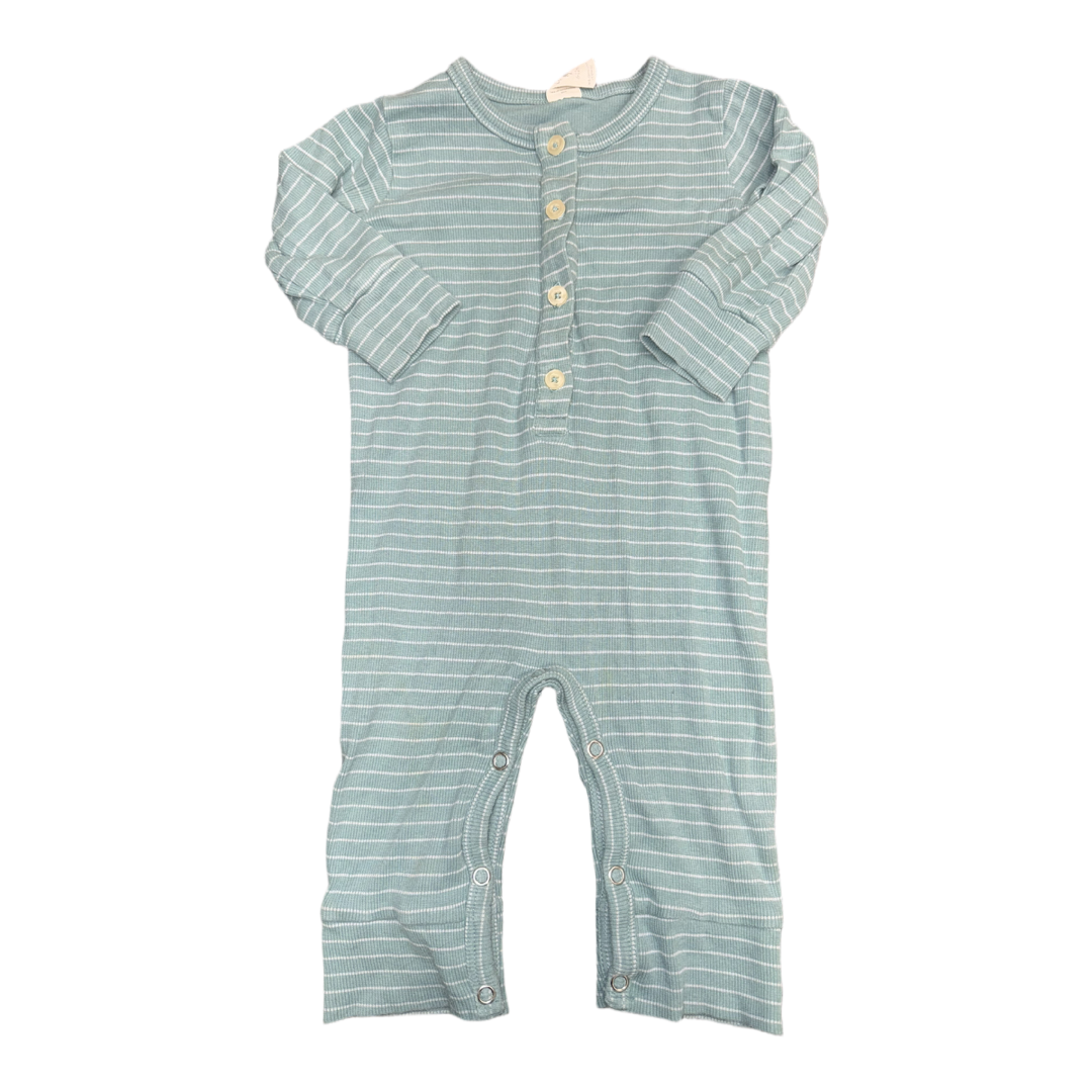 Sleeper by Kate Quinn size 6-12m