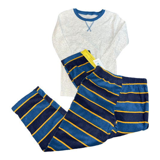 NWT 2 piece pajama set by Carters size 7