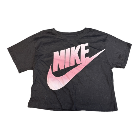 Cropped short sleeve by Nike size 6