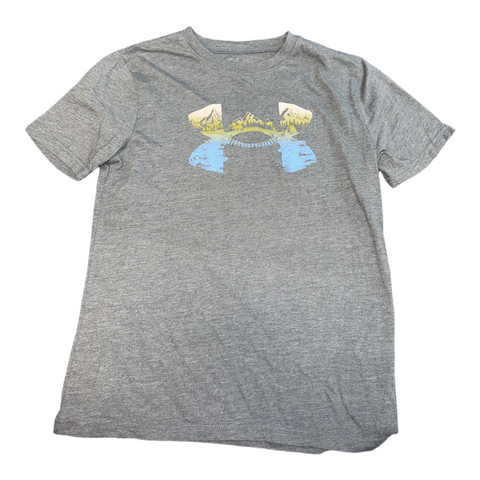 Short sleeve by Under Armour size 10-12