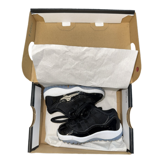 Jordan 11 Lows size 5c