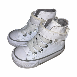 Converse size 3c