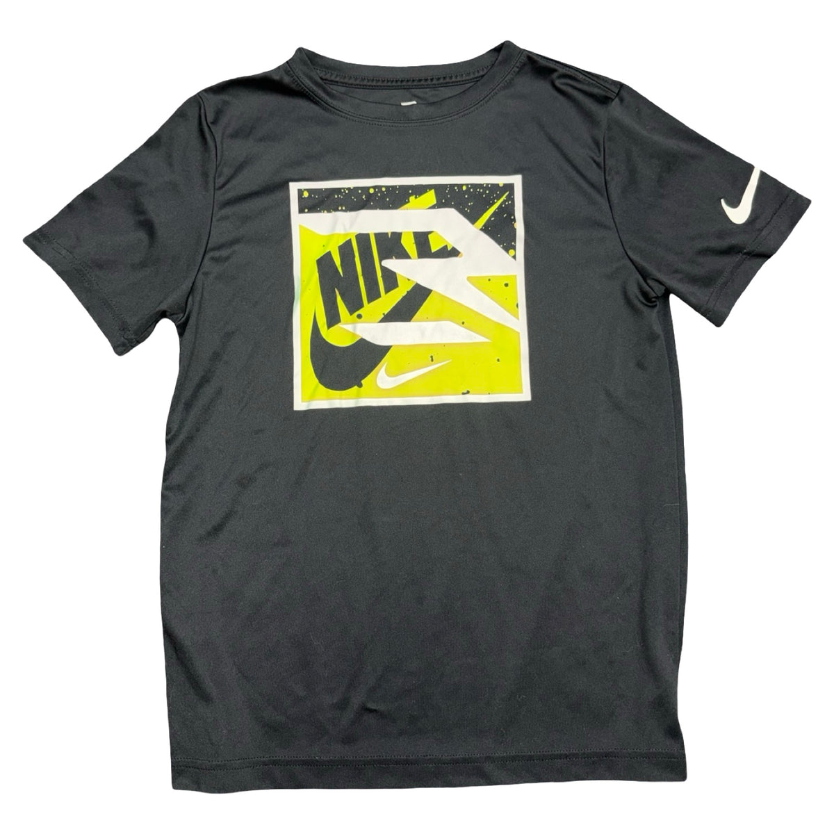 Short sleeve by Nike size 12-13