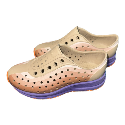 Sneakers by Native size 7c