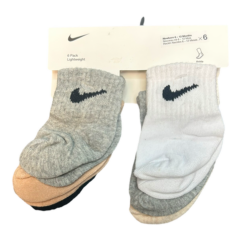 NWT Nike Socks 6 piece set size 6-12m