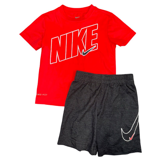 2 Piece set by Nike size 4