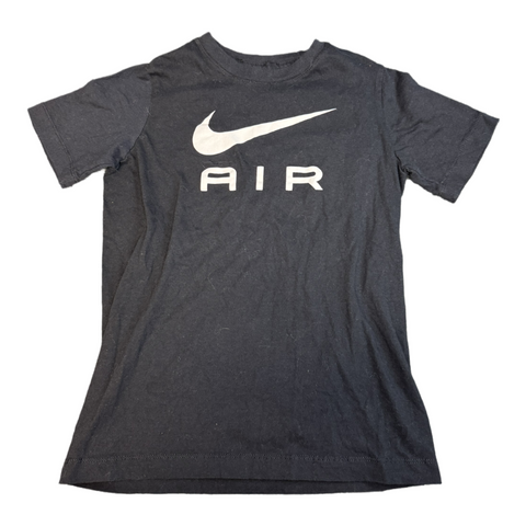 Short sleeve by Nike size 8-9