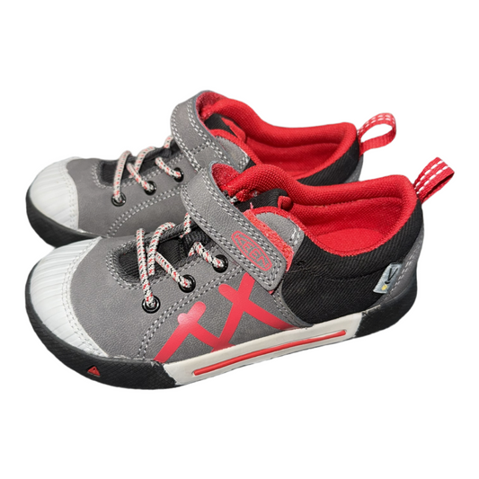 Sneakers by Keen size 11