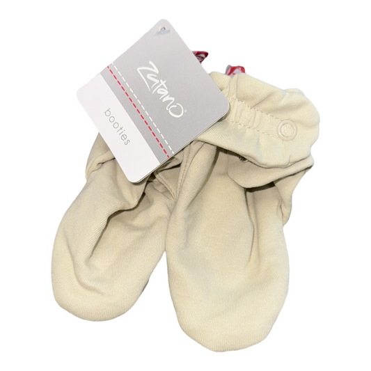 NWT Zutano booties size 18m