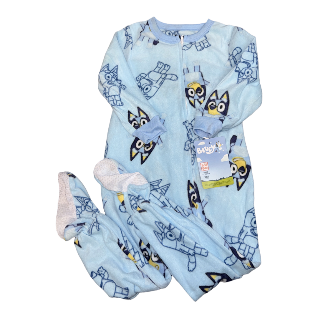 NWT Bluey sleeper size 4