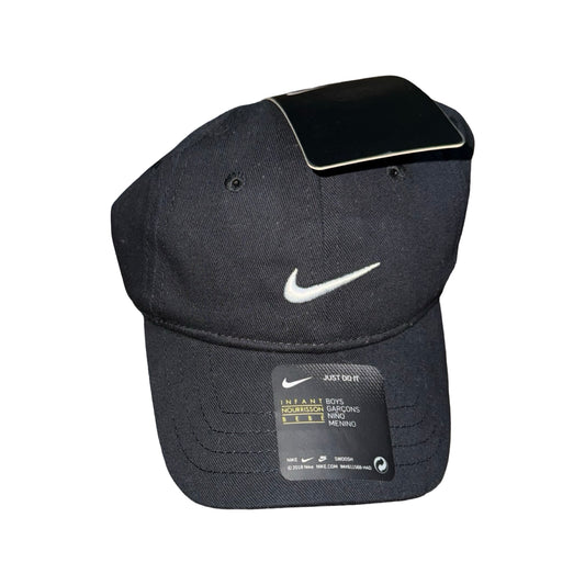 NWT Infant hat by Nike