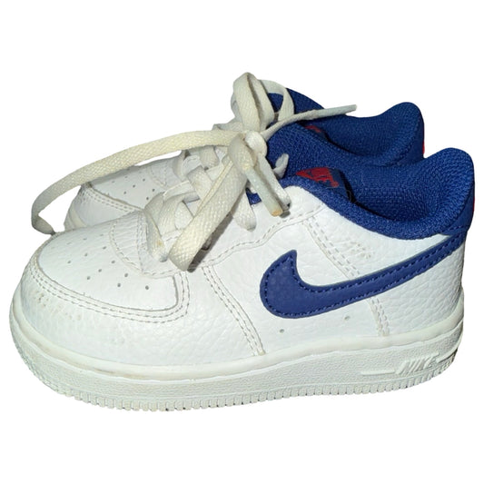 Air Force 1’s size 6c
