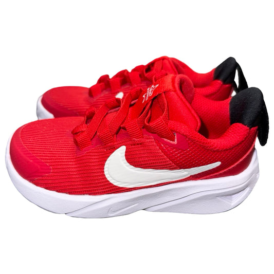 Sneakers by Nike size 8c