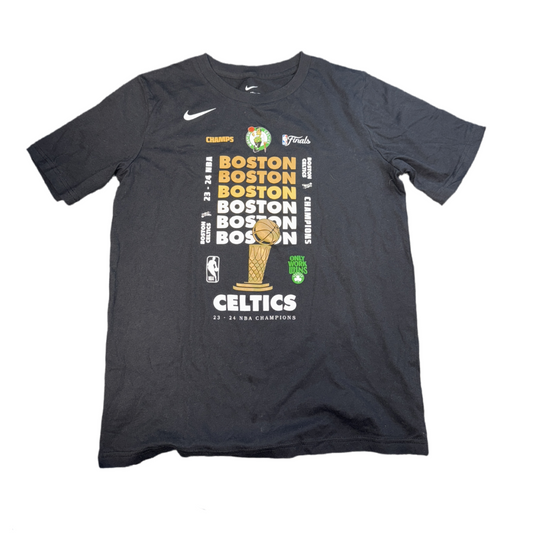 Short sleeve by Nike size 14-16