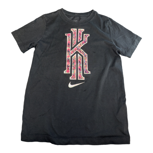 Short sleeve by Nike size 10-12