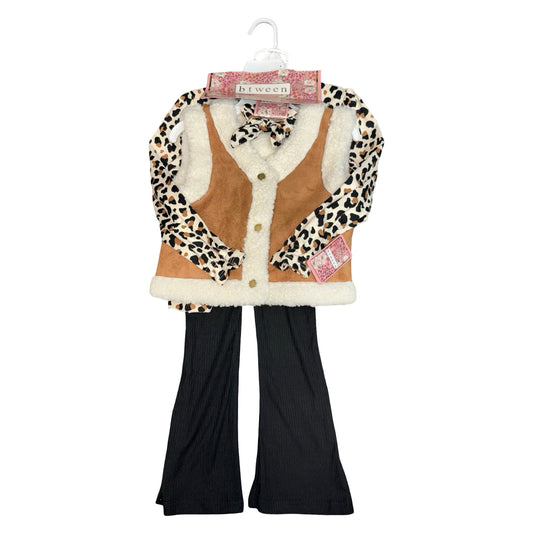 NWT 4 piece set by Btween size 4