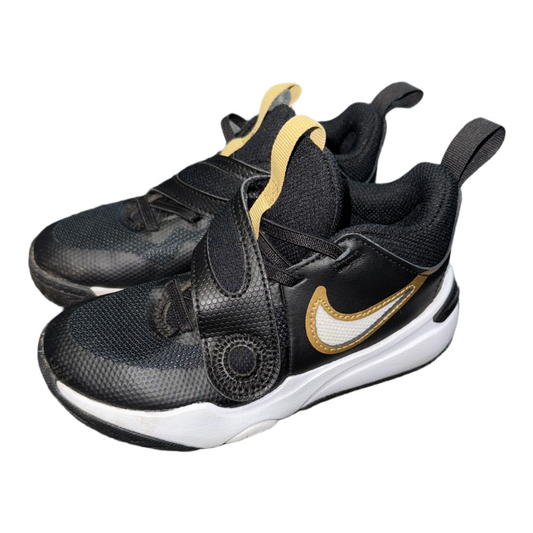 Sneakers by Nike size 11