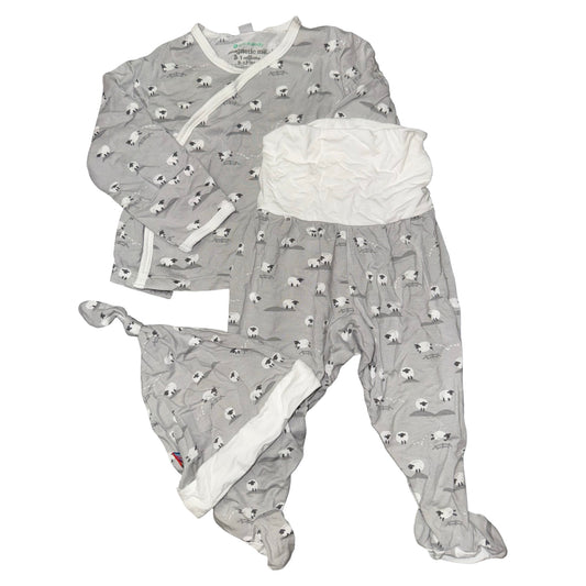3 Piece set by Magnetic Me size 0-3m