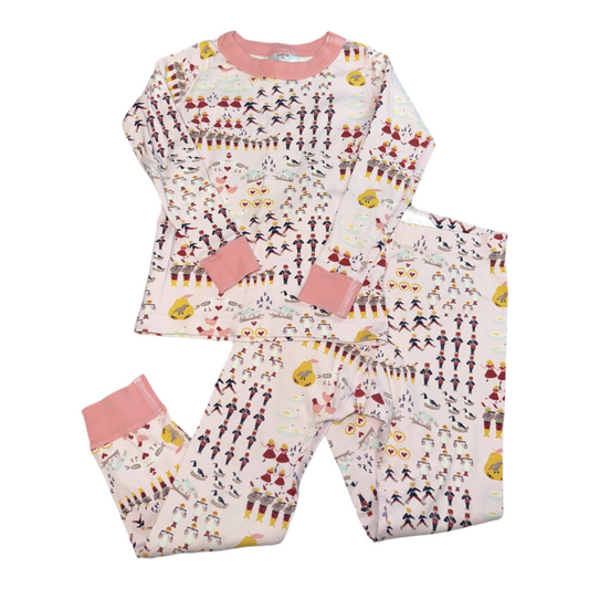2 Piece pajama set by Hanna Andersson size 4