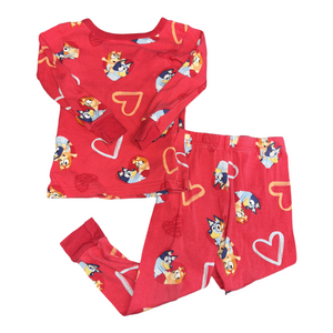 2 Piece Bluey Valentine’s Day pajama set size 3