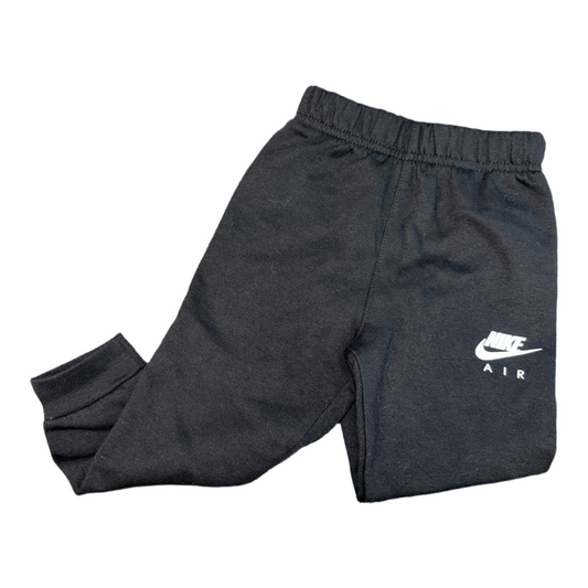Sweatpants by Nike size 24m