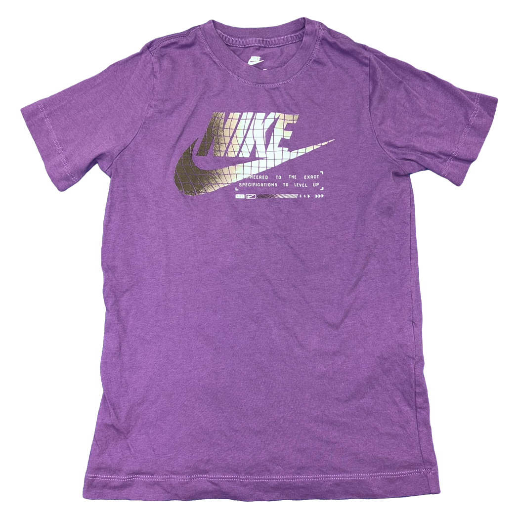 Short sleeve by Nike size 10-12