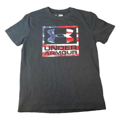 Short sleeve by Under Armour size 10-12